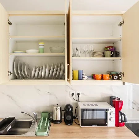 White Luxury Thessaloníki