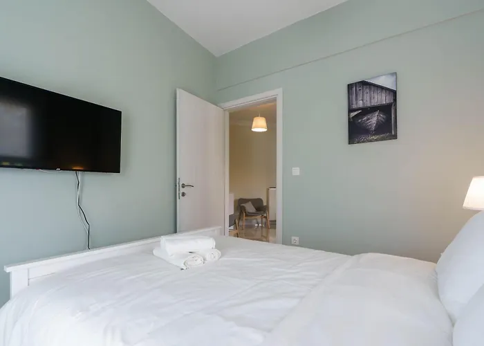 White Luxury 塞萨洛尼基