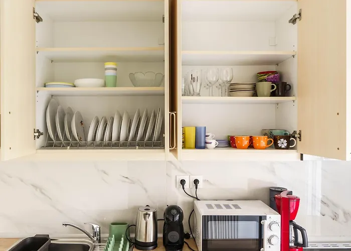 White Luxury 塞萨洛尼基